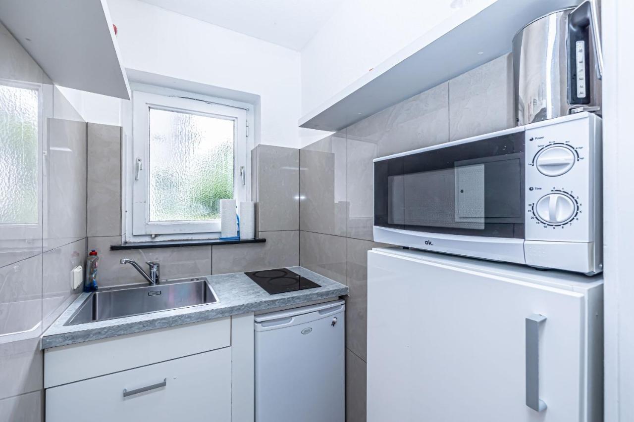Eindecker - Studioapartment Im Erdgeschoss Mit Gartenmitbenutzung Фленсбург Екстериор снимка